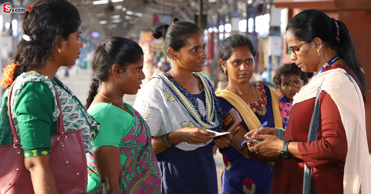 టికెట్ లేని ప్రయాణీకుల నుండి భారీ ఆదాయం.. కోటికి పైగా వసూలు చేసిన మహిళా టీసీ