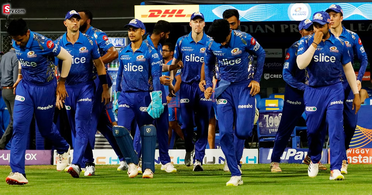 బ్రేకింగ్‌: ముంబై ఇండియన్స్‌కు షాక్‌! బుమ్రాతో పాటు మరో స్టార్‌ ప్లేయర్‌ IPLకు దూరం