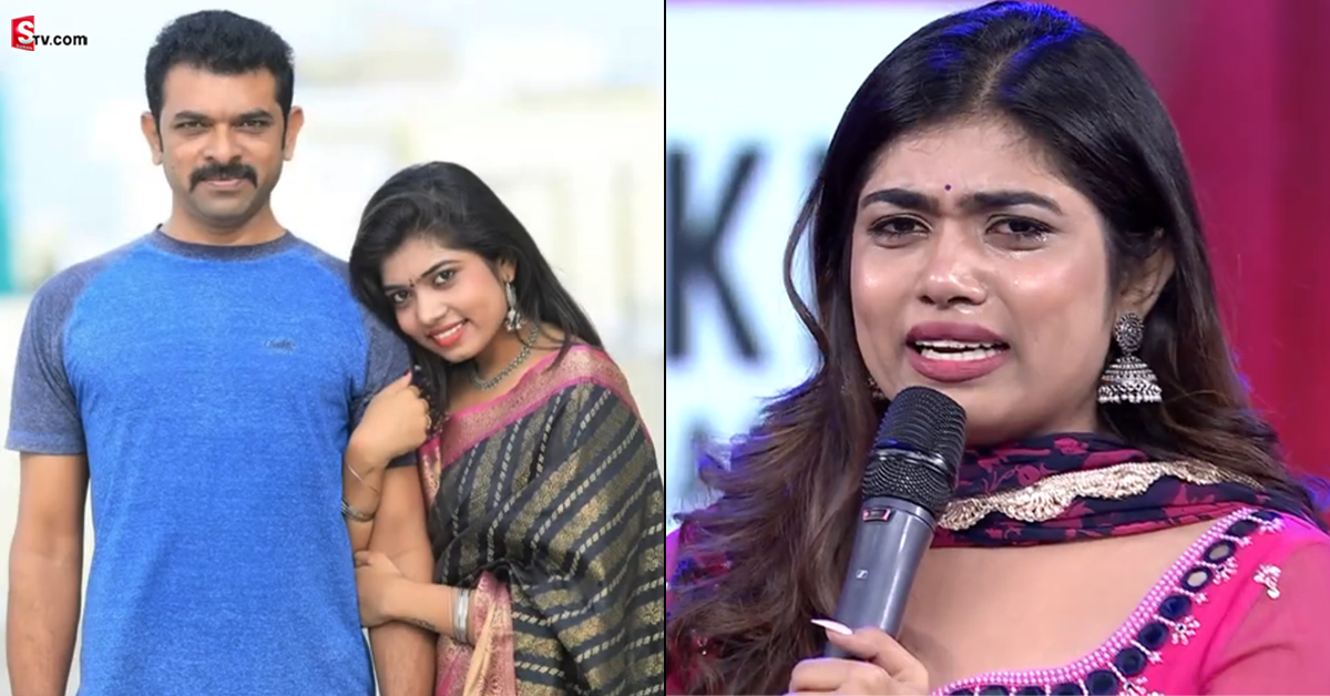 తండ్రిని తలచుకుని స్టేజ్ పై కన్నీరు పెట్టుకున్న రీతూ చౌదరి! వీడియో వైరల్..