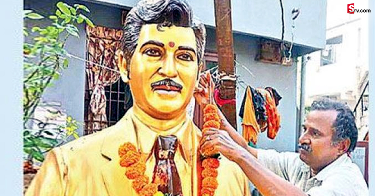 హీరోపై అభిమానం చాటుకున్న ఫ్యాన్! ఇంట్లోనే విగ్రహం ఏర్పాటు..