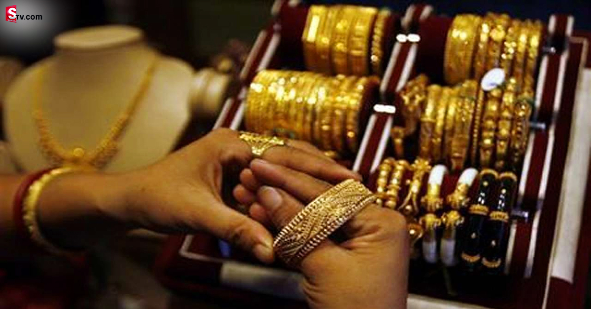 Gold Rate: బంగారం కొనాలనుకుంటున్నారా.. మరి నేటి ధరలు ఎలా ఉన్నాయంటే!