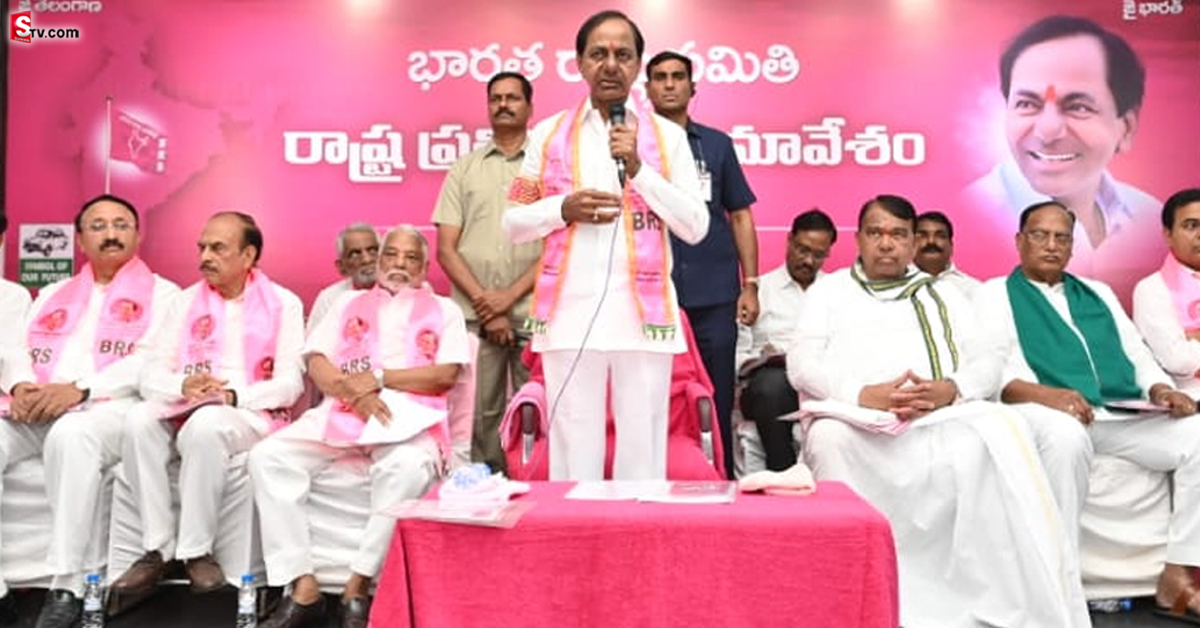 MLAలకు సీఎం కేసీఆర్‌ స్ట్రాంగ్‌ వార్నింగ్.. వాళ్ల తోకలు కత్తిరిస్తాం!