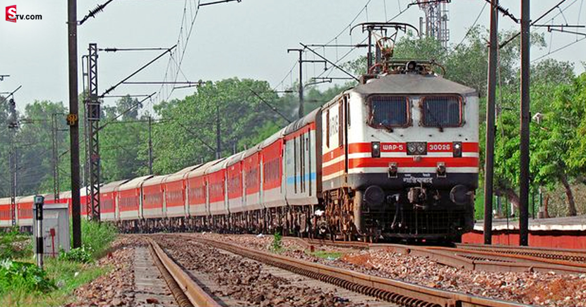 కూతురు ఇంటర్ ఫెయిలైందని తల్లి ఆత్మహత్య