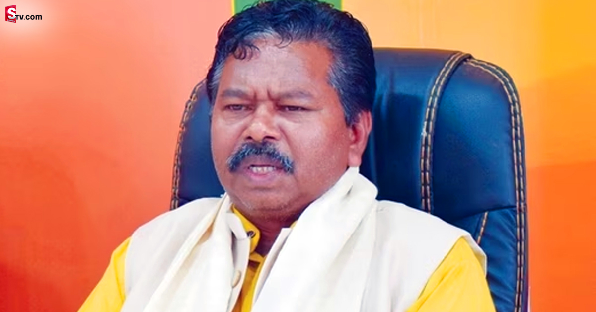 IAS, IPS అధికారుల్లో ఎక్కువ మంది దొంగలే ఉన్నారు: కేంద్ర మంత్రి