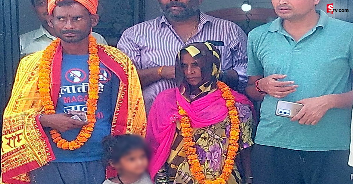 10 మంది పిల్లలకి తల్లి! అయినా.. ప్రియుడితో!