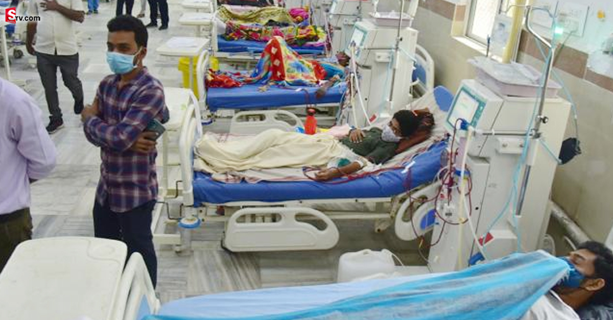 హైదరాబాద్ లో దారుణం: వందలాది మంది ఆస్పత్రికి పరుగులు!