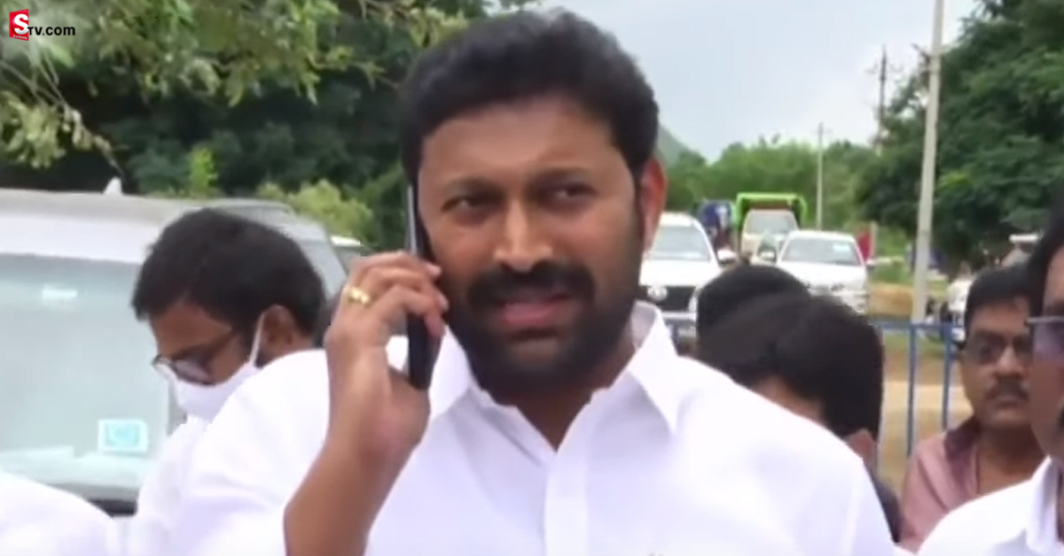 రేపు అవినాష్‌రెడ్డిని విచారించనున్న సీబీఐ