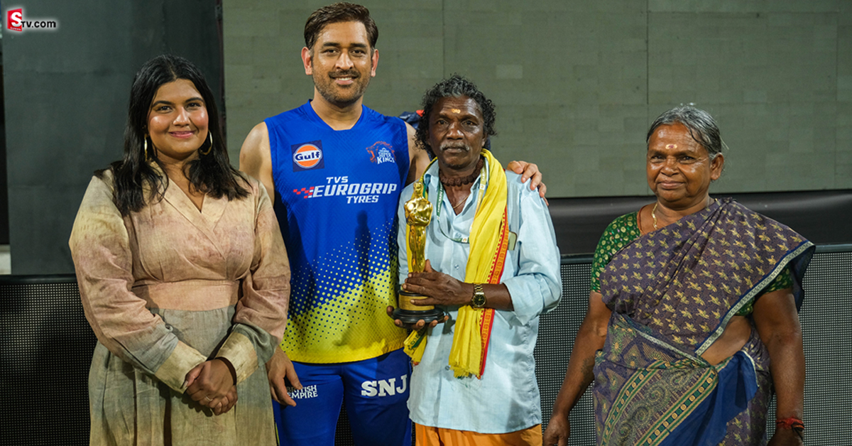 MS Dhoni:ఆస్కార్ విన్నర్స్ కి ధోని స్పెషల్ గిఫ్ట్ ! ఏం ఇచ్చాడంటే ?