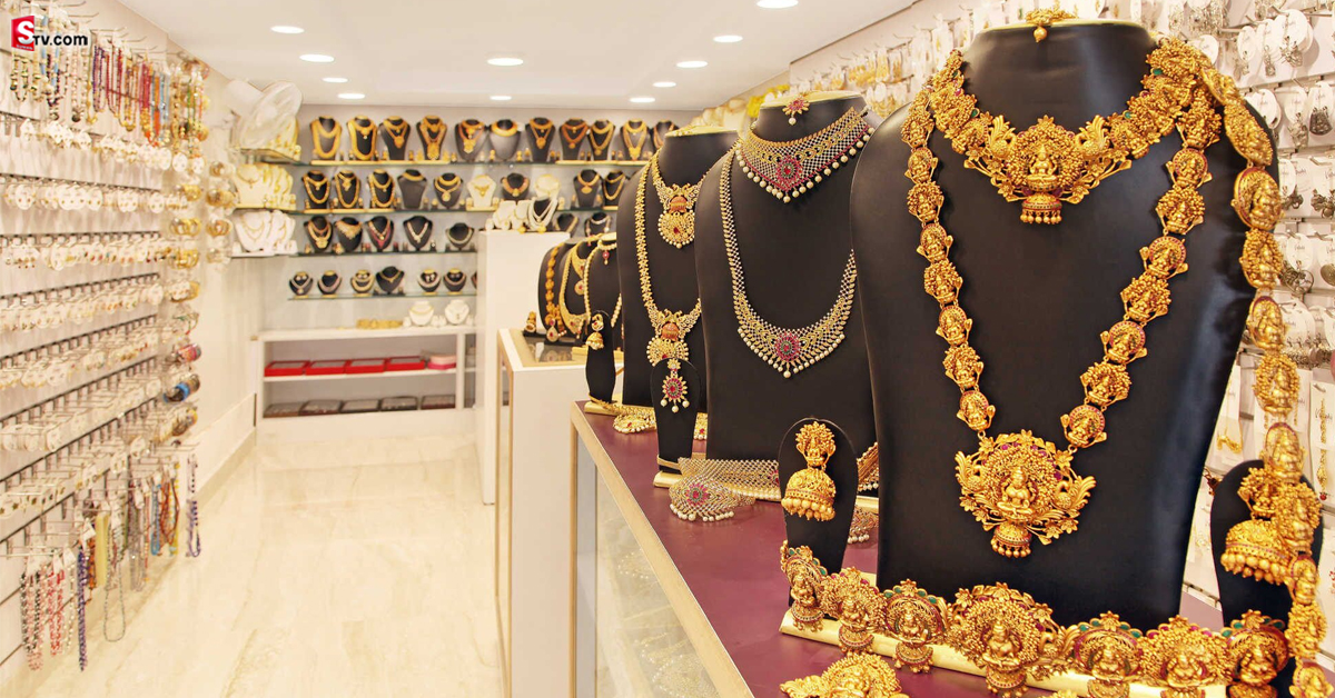 Today Gold Rates: శుభవార్త.. ఒక్కరోజులో భారీగా తగ్గిన బంగారం ధర