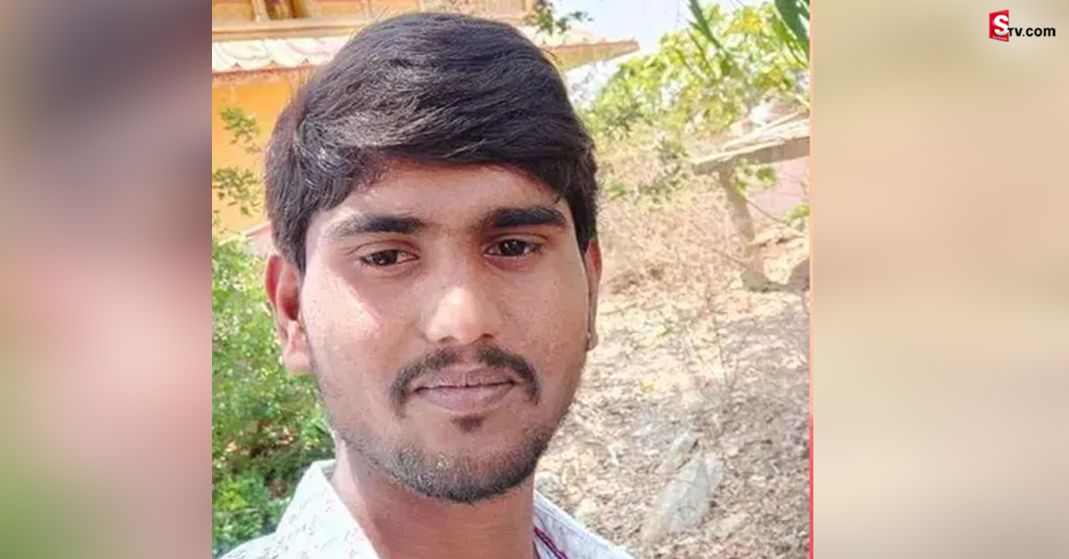 రక్తం ధారలై కారుతున్నా కిలోమీటర్  పరుగెత్తించి చంపేశారు