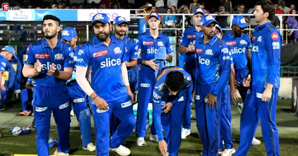 Mumbai Indians: ప్లే ఆఫ్స్ రేసులో ముంబయి.. కానీ జట్టులో ఆ సమస్యలు ఇంకా అలానే!