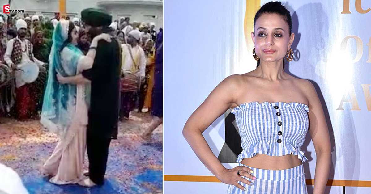 Ameesha Patel: పవిత్ర స్థలంలో హీరోతో రొమాన్స్ చేసిన అమీషా పటేల్..మతస్థులు ఫైర్..!