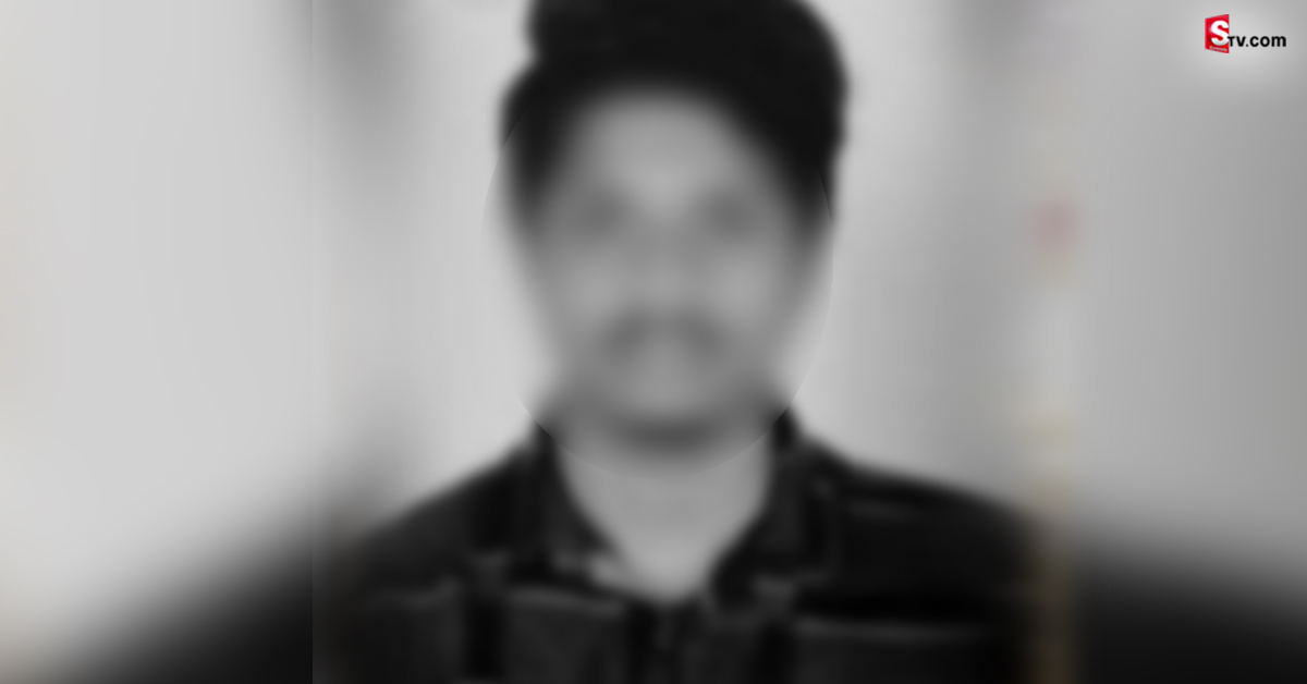 పెళ్లి వేడుకలో డ్యాన్స్ చేస్తూ కుప్పకూలిన యువకుడు!