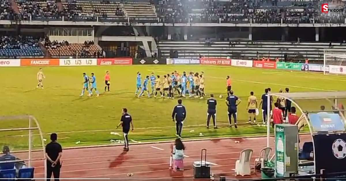 2023 SAFF: భారత్ ఫుట్ బాల్ మ్యాచుల్లో ఆగని గొడవలు..ఇలాగైతే ఇండియాలో ఫుట్ బాల్ కి క్రేజ్ కష్టమే
