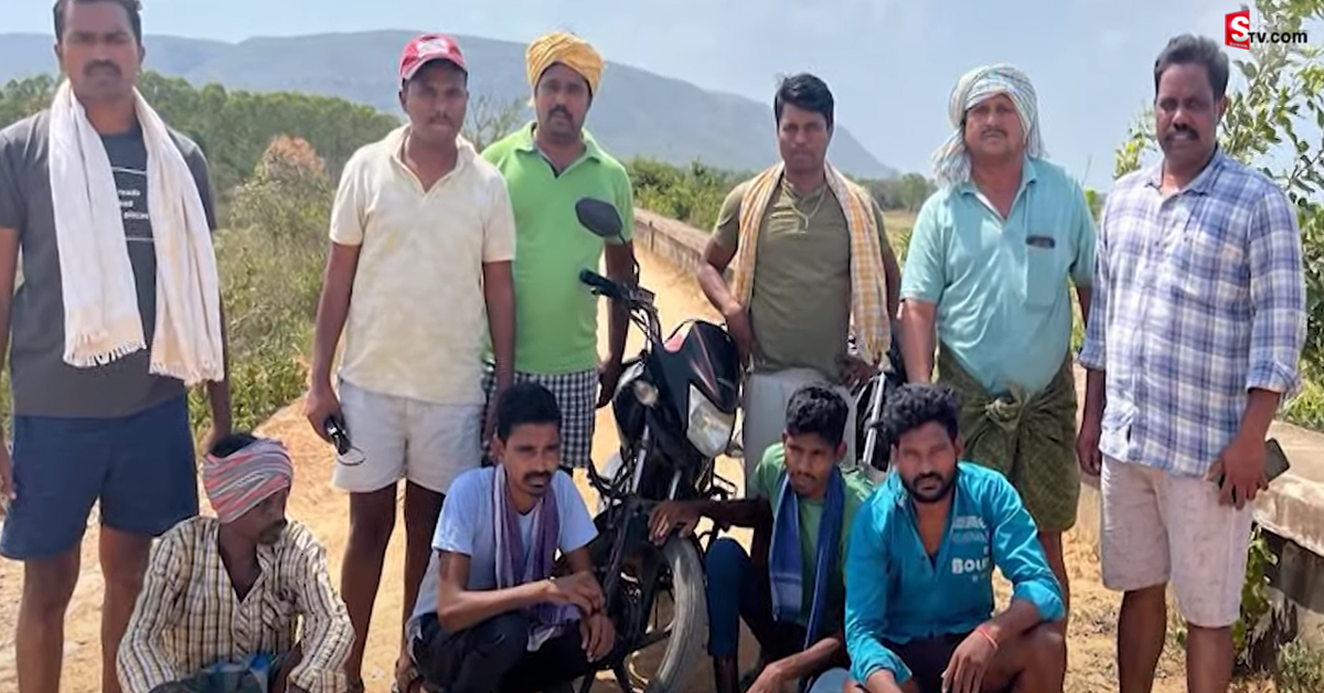 స్మగ్లర్లను పట్టుకునేందుకు కూలీలుగా పోలీసులు