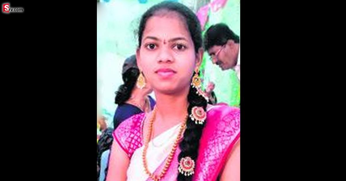 సచివాలయ ఉద్యోగిని ఆత్మహత్య.. కారణం ఏంటంటే?