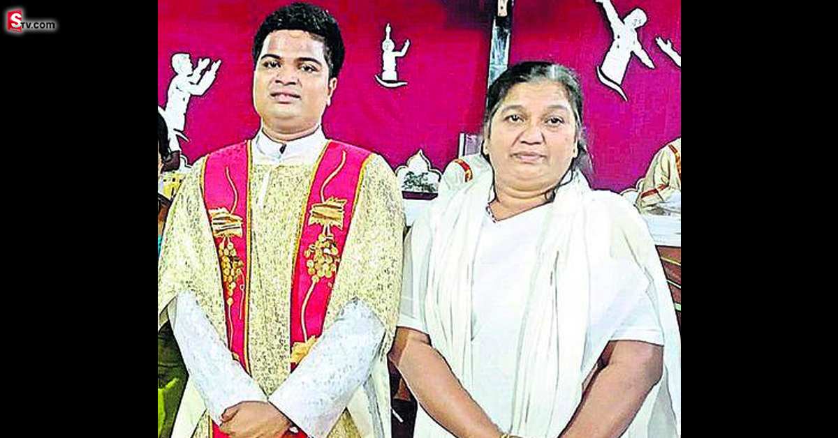 తల్లి మరణం తట్టుకోలేక ఆగిన తనయుడి గుండె..!