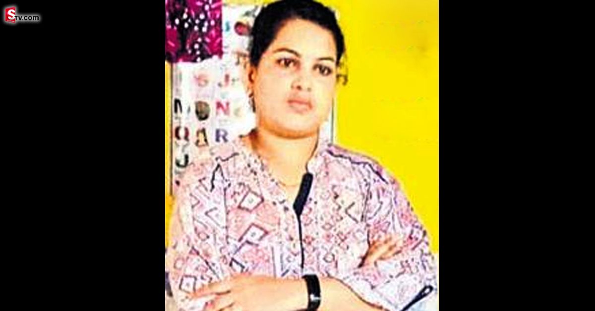 వివాహితపై ఇంటి యజమాని వేధింపులు.. ఏం చేసిందంటే?