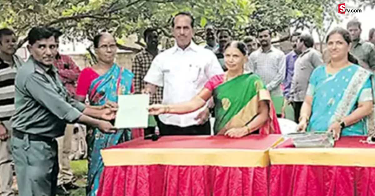 రూ. 12 కోట్ల భూమిని ప్లాట్లుగా విభజించి పేదలకు దానం.. హ్యాట్సాఫ్ నల్ల మల్లారెడ్డి..