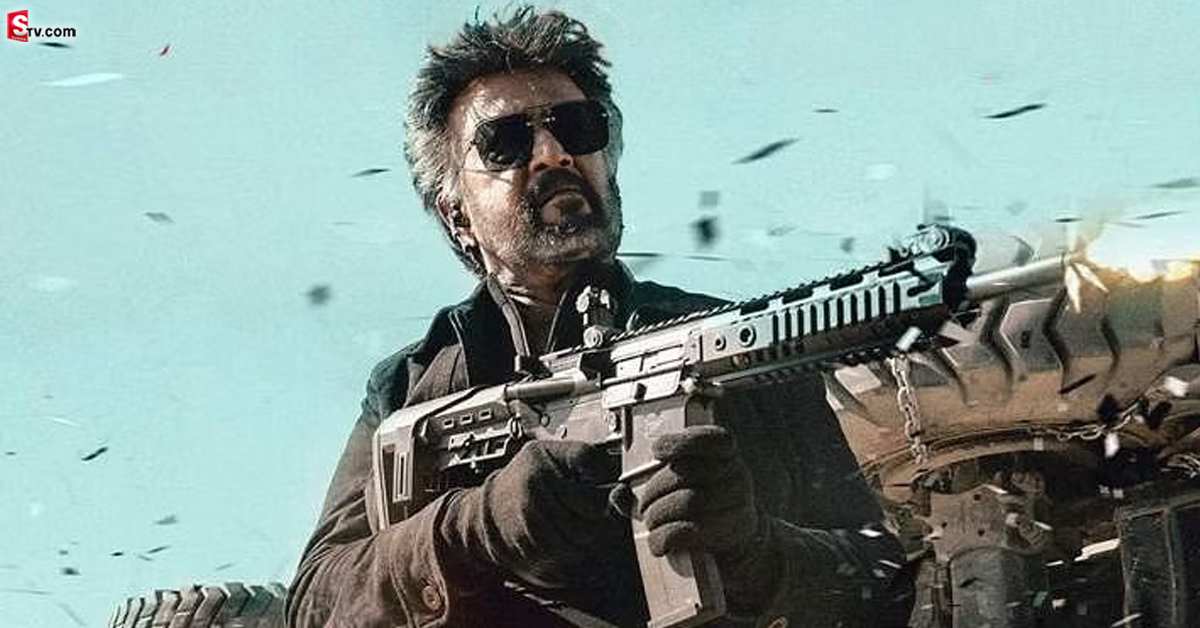 రజనీ క్రేజ్ అంటే అది.. ఆ రెండు నగరాల్లో హాలీడే!