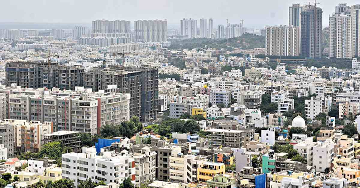 HYDలో ఇల్లు కొనాలా?  3 నెలల్లో కొనేయండి! లేకుంటే లక్షల్లో నష్టం!