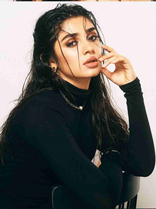 కొత్త లుక్ తో కసి పెంచేస్తున్న కృతి శెట్టి
