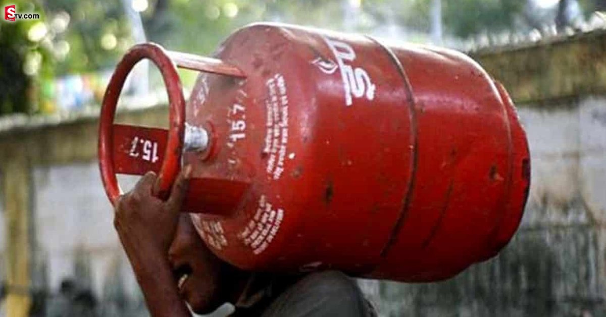 LPG Gas Cylinder Price: గుడ్ న్యూస్.. భారీగా తగ్గిన గ్యాస్ సిలిండర్ ధరలు..